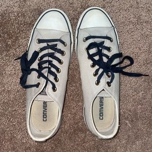 🖤Limited Edition Chuck Taylor All Star Size 9🖤